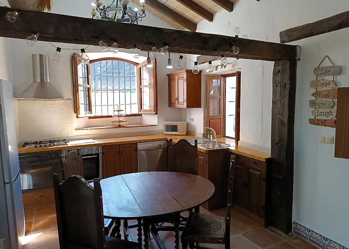 Cortijo Eucalipto 1 *