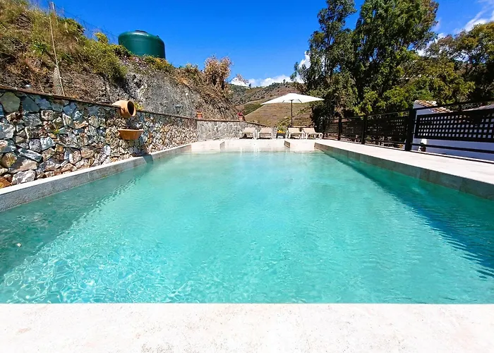 Cortijo Eucalipto 1 * نيرخا