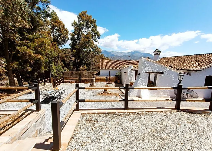 Cortijo Eucalipto 1 بيت للعطل *