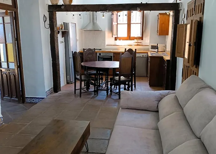 Cortijo Eucalipto 1 * نيرخا